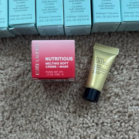 Estee Lauder Skincare Collection - Picture 5 of 11